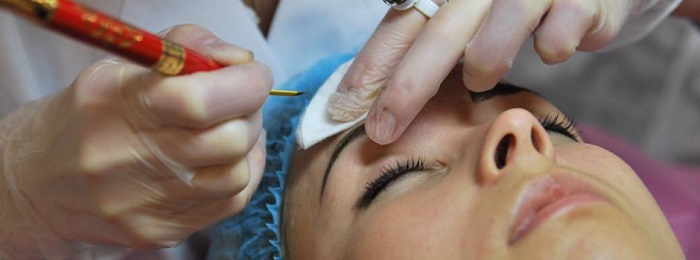 Microblading des sourcils - qu'est-ce que c'est, comment est-il fait, des critiques, des photos avant et après