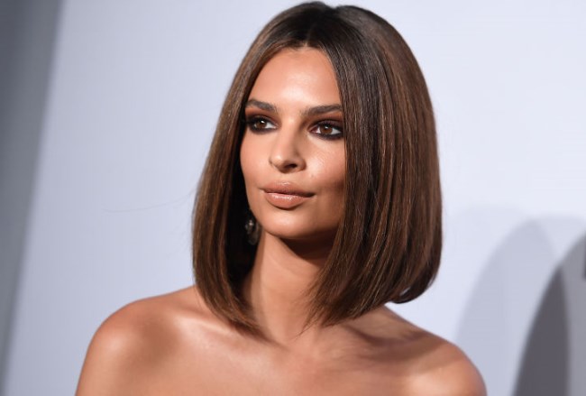 Types de coupes de cheveux pour cheveux moyens. Photo de coupes de cheveux pour femmes à la mode, vue de face, dos sur cheveux raides et bouclés