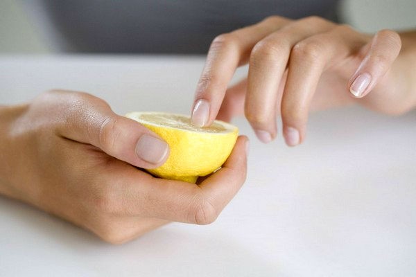 Comment renforcer les ongles, accélérer leur croissance après avoir retiré le vernis gel. Recettes simples à la maison