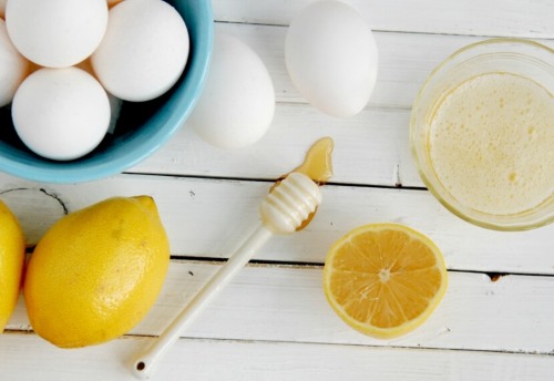 Masques pour renforcer les ongles à la maison. Façons et recettes folkloriques, vitamines