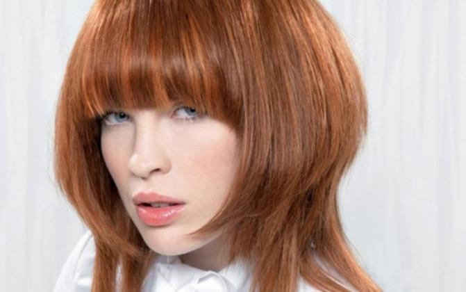 Bangs à la mode 2020 pour cheveux moyens - photos de nouveaux produits et tendances