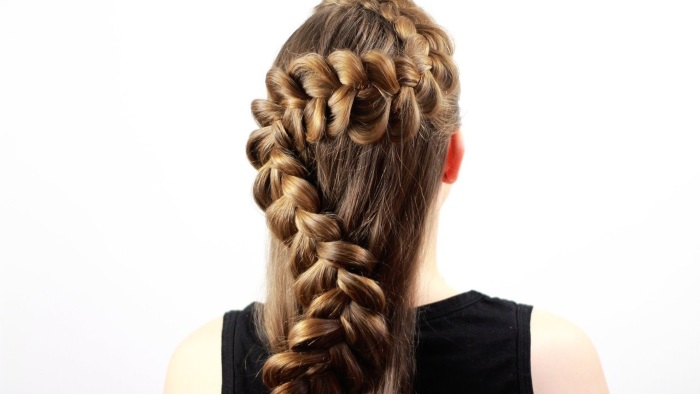 Tisser des tresses pour cheveux longs - des options belles, légères et inhabituelles pour tisser des boucles pour filles et filles