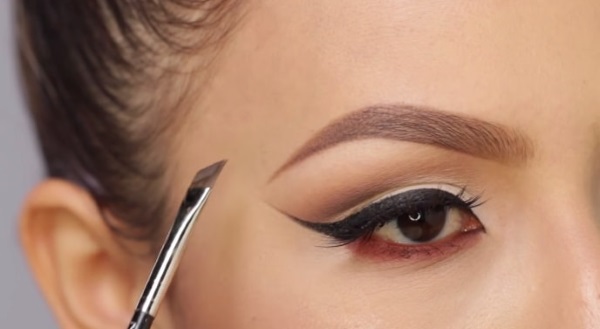 Comment bien peindre les sourcils avec un crayon. Instruction avec photo et vidéo