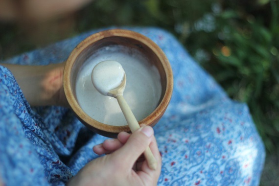 Comment faire son propre shampoing à la maison. Recettes d'ortie, noix de savon, cendres, savon à lessive et pour bébé, œufs, cacao