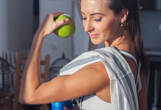 Protéine pour gagner de la masse musculaire. Les avantages et les inconvénients, ce qui est mieux pour les filles novices, comment prendre