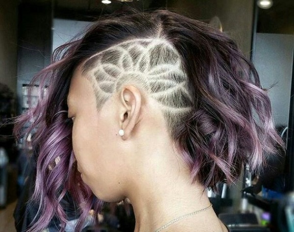 Belles coupes de cheveux pour femmes à la mode pour cheveux bouclés de longueur moyenne: avec frange et sans, ne nécessitant pas de coiffage. Nouveau pour 2020