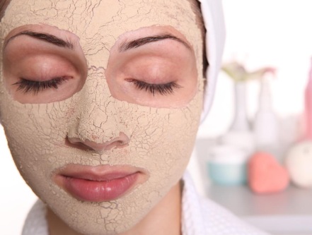 Masque pour le visage. Classement des meilleures recettes pour les rides, l'acné, les points noirs, les peaux sèches et grasses. Recettes