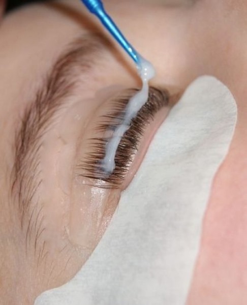 Plastification des cils. Photos avant et après, à quoi ressemble le résultat immédiatement et après un certain temps, conséquences, avis