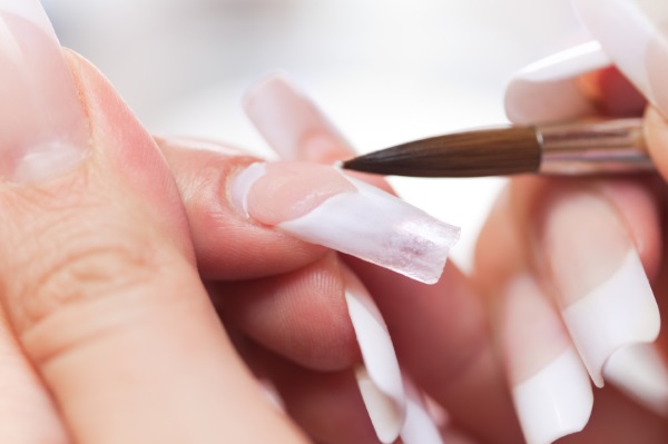 Extension des ongles en gel à la maison. Matériel, didacticiels vidéo étape par étape avec des photos pour les débutants