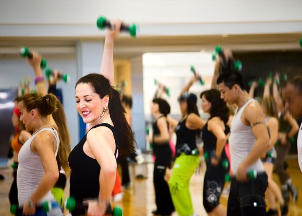 Body sculpt - qu'est-ce que c'est dans le fitness, le programme, les simulateurs à domicile, les cours de perte de poids, les exercices, les résultats