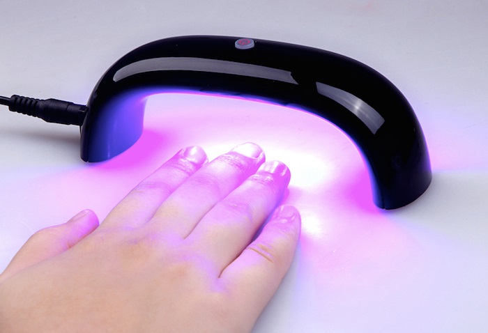 Extension des ongles avec du gel. Instructions photo pour les débutants. Quel gel est le meilleur, technologie sur les formes, conseils