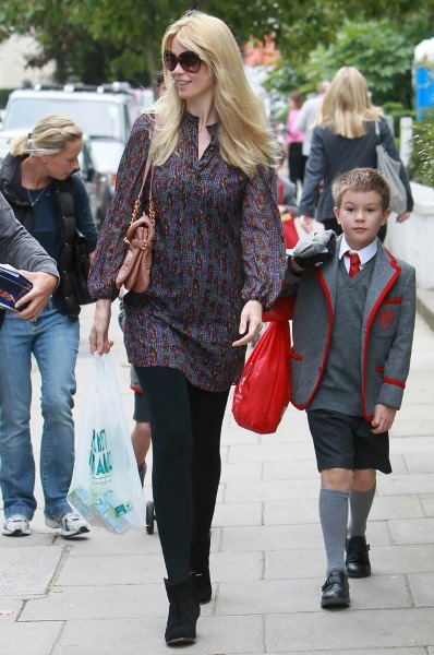 Claudia Schiffer dans sa jeunesse et maintenant. Photo de ce à quoi il ressemble avant et après la chirurgie plastique