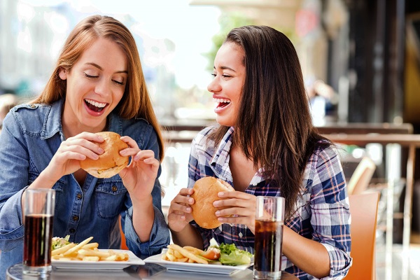 Gros ventre chez les femmes. Causes et traitement, diagnostic, comment se débarrasser