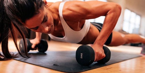 Tabata - entraînement de perte de poids pour les filles, exercices pour les débutants