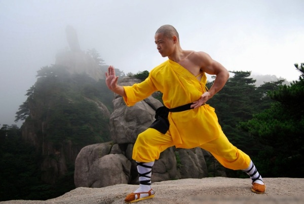 Tai Chi - gymnastique chinoise pour les débutants. Complexe du matin, cours vidéo