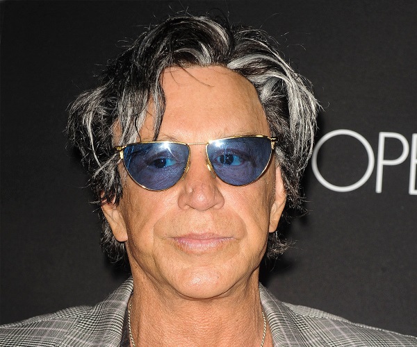 Mickey Rourke. Avant et après la chirurgie plastique, la chirurgie, la photo de la jeunesse, maintenant, la biographie, la vie personnelle