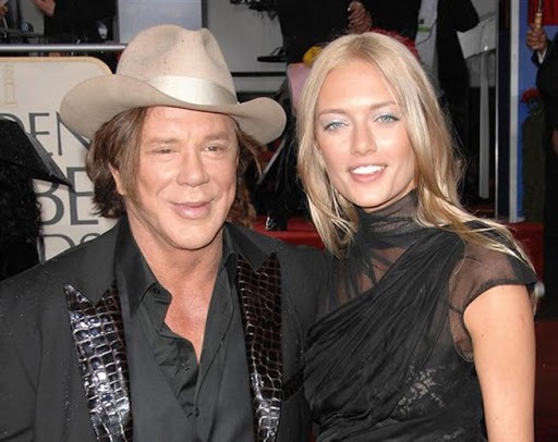 Mickey Rourke. Avant et après la chirurgie plastique, la chirurgie, la photo de la jeunesse, maintenant, la biographie, la vie personnelle