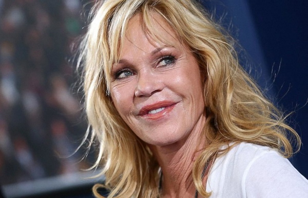 Melanie Griffith. Photos dans sa jeunesse et maintenant, avant et après la chirurgie plastique, biographie