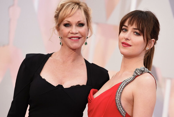 Melanie Griffith. Photos dans sa jeunesse et maintenant, avant et après la chirurgie plastique, biographie