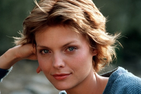 Michelle Pfeiffer. Photos dans sa jeunesse, maintenant, avant et après la chirurgie plastique, figure, biographie, vie personnelle