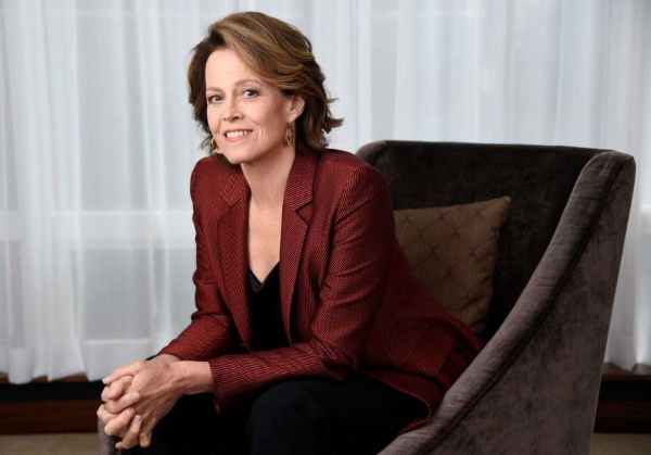 Sigourney Weaver. Photos dans sa jeunesse, maintenant, en maillot de bain, avant et après la chirurgie plastique, biographie