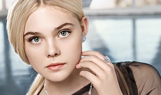 Elle Fanning (Fanning). Photos chaudes en maillot de bain, silhouette, vie personnelle, biographie