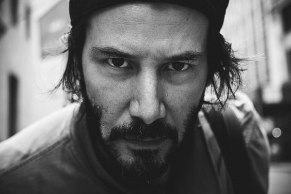 Keanu Reeves. Photo avec une fille, maintenant, dans sa jeunesse, avant et après la chirurgie plastique, biographie, vie personnelle