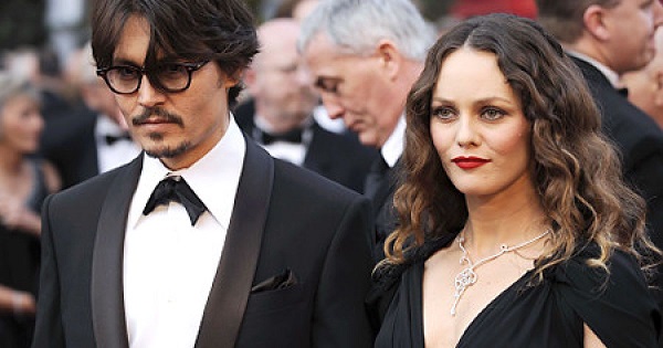 Vanessa Paradis. Photos dans jeunesse, jeunesse, maintenant, plastique, biographie, vie personnelle