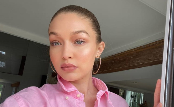 Gigi Hadid. Photo en maillot de bain, avant et après chirurgie plastique, perte de poids